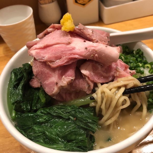 「真鯛ラーメン」@真鯛らーめん 麺魚の写真