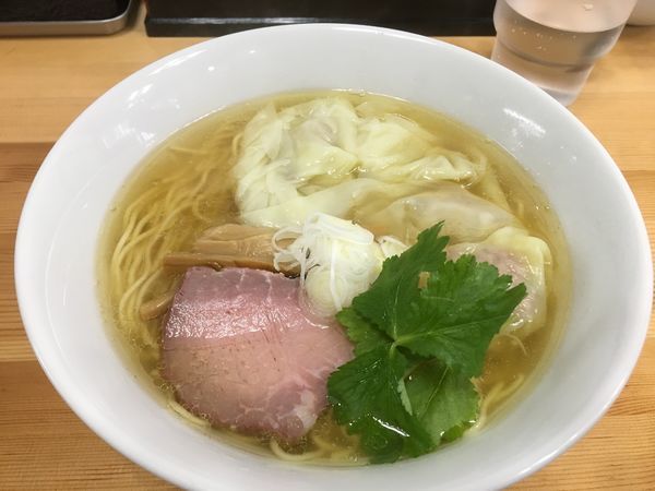 「塩ワンタン麺」@中華そば こてつの写真