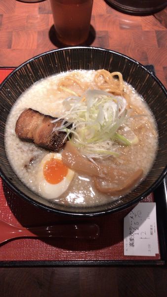 「裏慶次ラーメンと高菜ごはん」@麺匠 慶次 京橋OBP店の写真