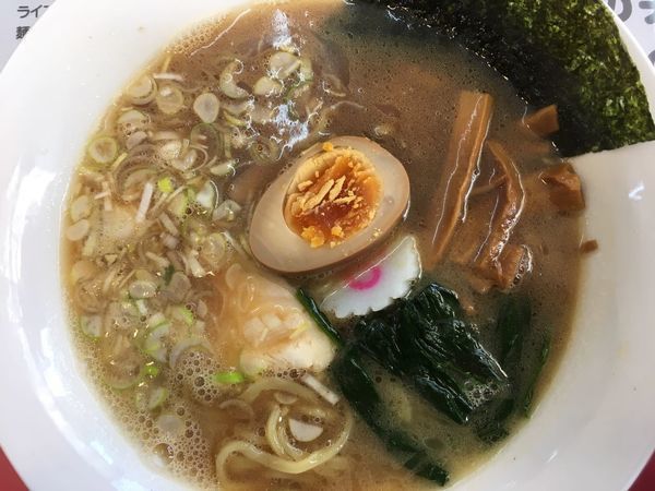 「白湯醤油そば 780円」@中華そば とらやの写真