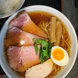 淡麗煮干ラーメン