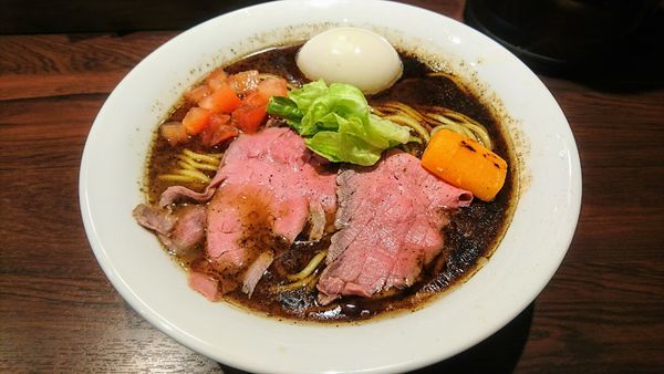 「らーめん+味玉(クーポンサービス)」@牛骨らーめん 牛王の写真