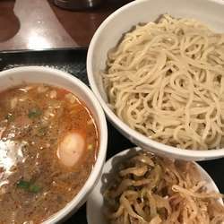 つけ麺、ごま、大盛り
