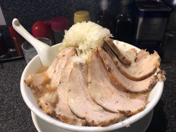 「正油 チャーシュー8枚」@らうめん さぶ郎の写真