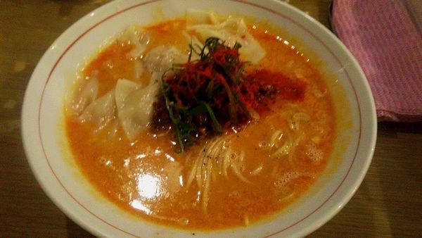 「担々そば」@地球の中華そばの写真