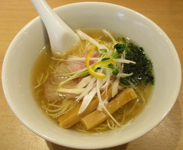 「＜限定麺＞節香貝出汁潮らぁ麺　850円」@らぁ麺 鳳仙花の写真