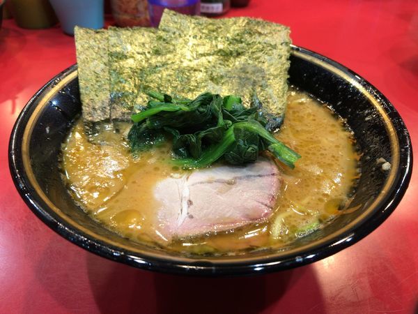 「ラーメン」@家系総本山 ラーメン吉村家の写真