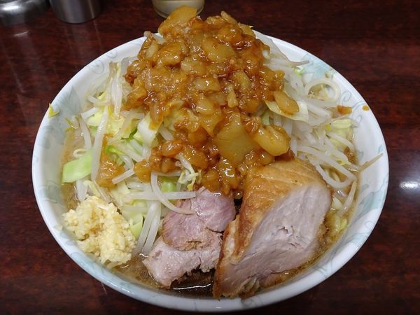 「小ラーメン（750円）ヤサイニンニクアブラ」@ラーメン二郎 めじろ台店の写真