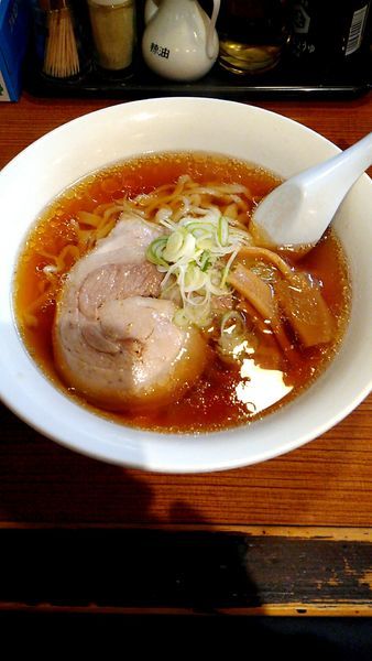 「らーめん」@手打ちらーめん はやぶさの写真