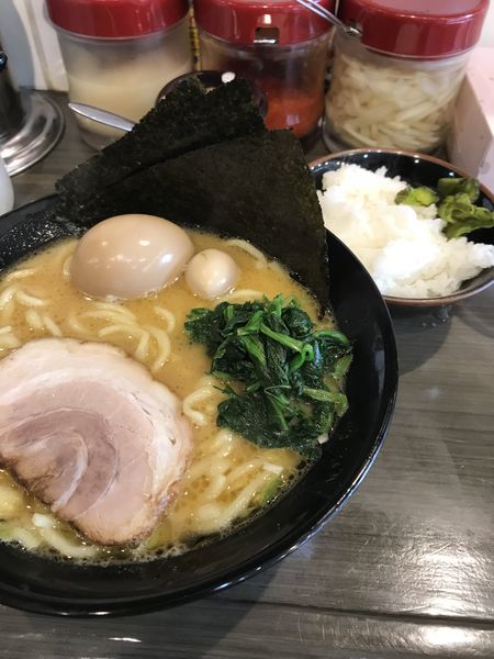 「味玉ラーメン」@駒大商店の写真