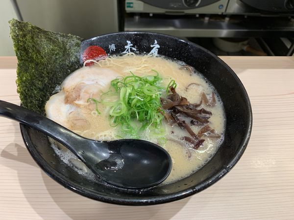 「ラーメン」@博多禿鷹の写真