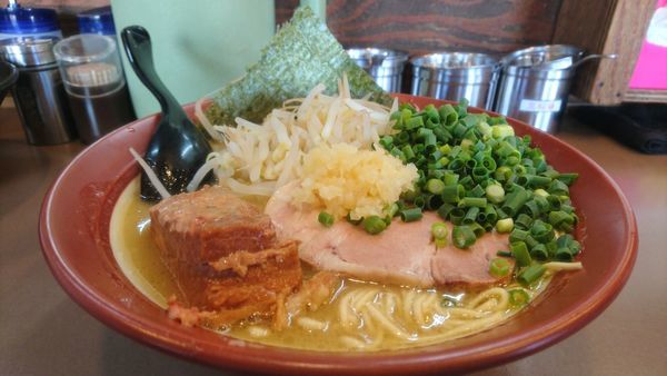 「細麺 肉３点盛＋ミニネギ飯」@誠屋 大森山王店の写真