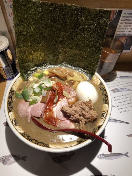 「こってり、全部のせ、ほほ肉」@すごい煮干ラーメン凪 西新宿7丁目店の写真