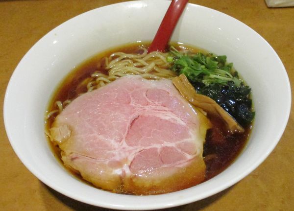 「醤油らーめん　780円」@麺屋 紅の写真