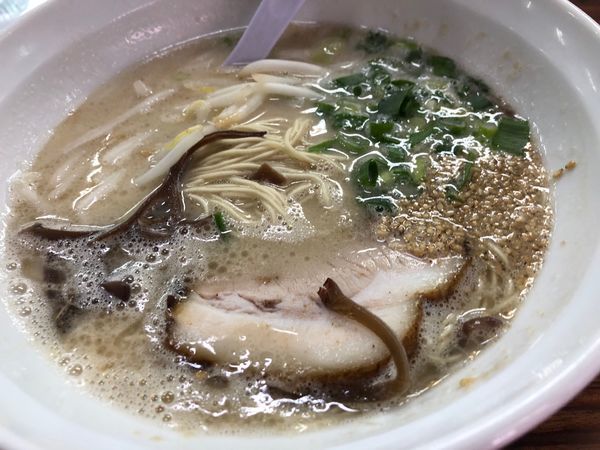 「とんこつラーメン」@九州ラーメン 一心亭の写真