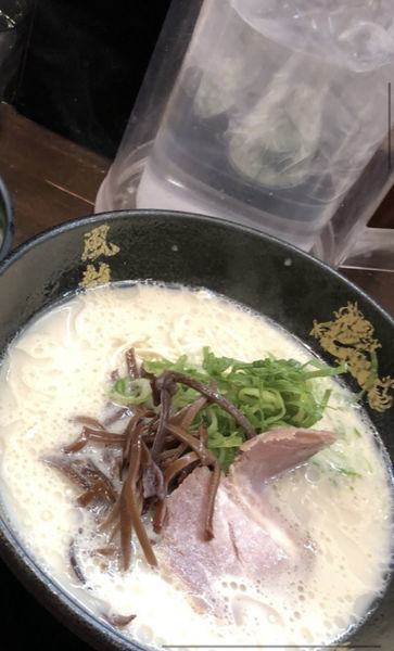 「ラーメン」@とんこつラーメン博多風龍 上野店の写真