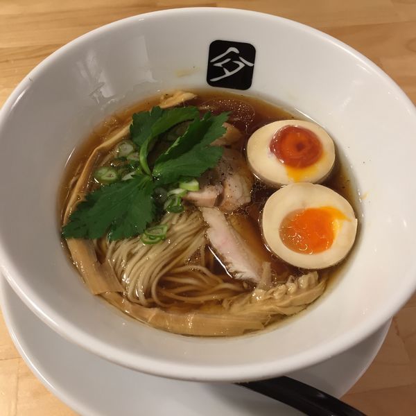 「鶏の味玉中華そば」@中華そば 髙野の写真