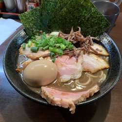 爆濃とんこつ（最終土日限定）