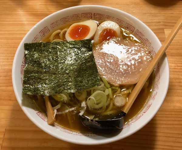 「醤油（濃いめ￥780）＋玉子（￥100）」@つけ麺屋 やすべえ 秋葉原店の写真