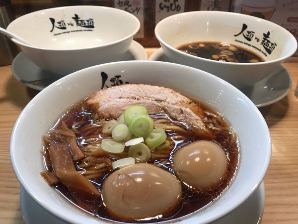 「原点 薄薄＋煮玉子」@人類みな麺類の写真