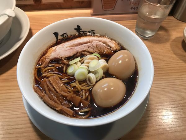 「micro 薄薄＋煮玉子」@人類みな麺類の写真