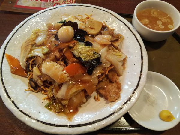 「五目あんかけ揚げやきそば　※スープ付き」@三宝亭 安曇野店の写真