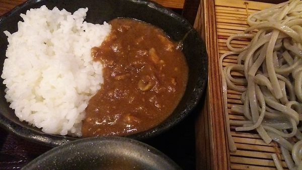 「（小）カレーセット（冷） 570円」@十割蕎麦 嵯峨谷 浜松町店の写真