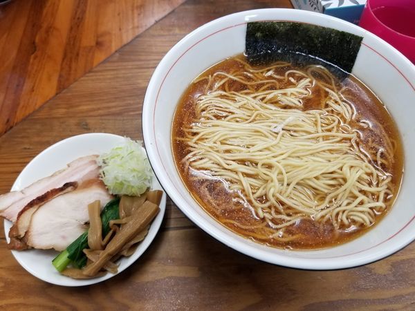 「にぼし　大盛り」@らぁめん 夢の写真