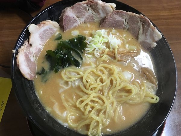 「ワンタン麺  味噌」@らーめんの秀龍の写真