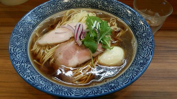 「出汁薫る醤油そば」@中華そば つの井の写真