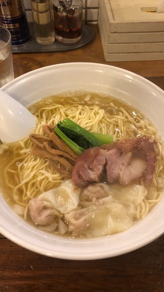 「塩ワンタンめん（3個）」@らーめん穀雨の写真