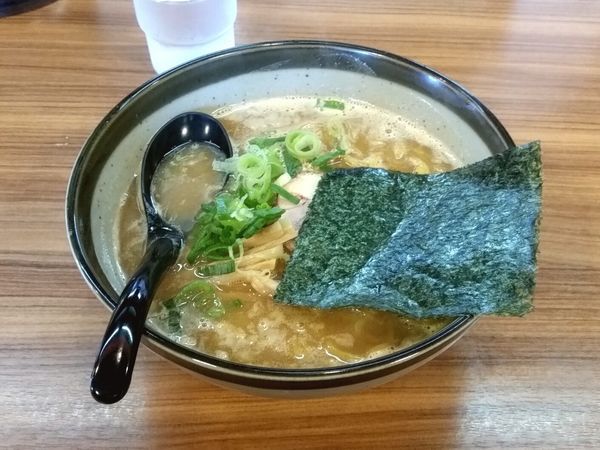 「しょうゆらーめんこってり」@鶏や 総本店の写真