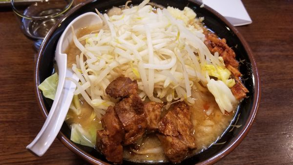 「3月限定　太郎２　こってり」@らあめん 寸八 総本店の写真