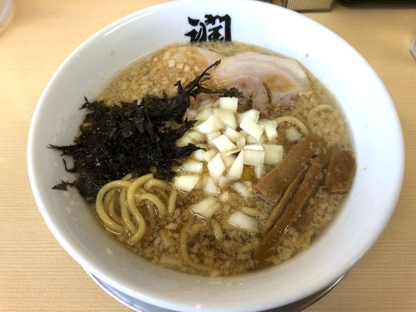 「中華そば（730円）」@王道!! 背脂煮干中華そば 潤の写真