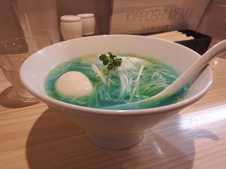 「鶏清湯　青」@濃厚鶏出汁拉麺 吉法師 KIPPOSHIの写真