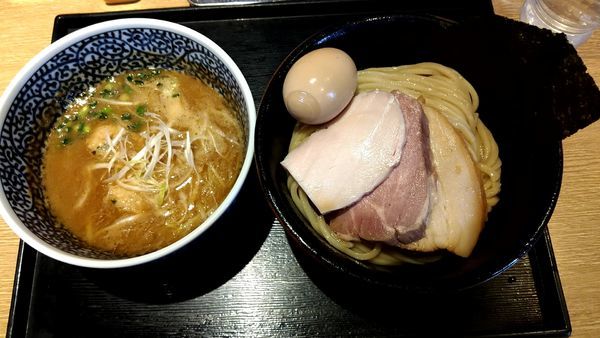 「特製濃厚魚介つけ麺(中盛り)」@麺屋 一燈の写真