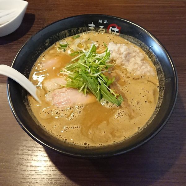 「濃厚背脂煮干し醤油  @850円 限定」@麺処 まるは BEYONDの写真