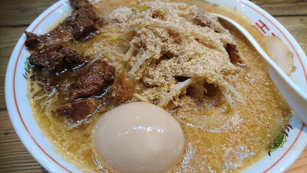 「特製牛骨みそ」@ナベラボ 池袋〝牛骨ラーメン〟の写真