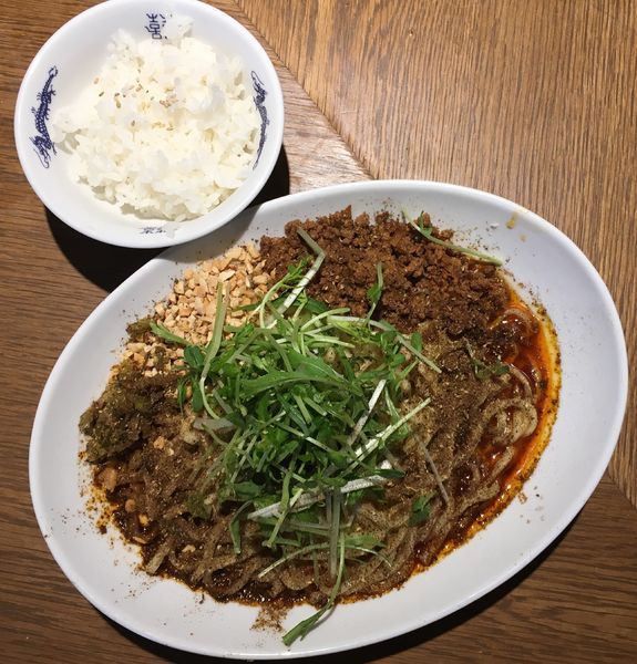 「汁なし麻辣担々麺」@中華そば 二階堂の写真