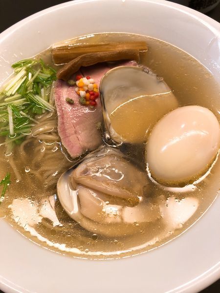 「はまぐりらーめん 塩 ¥1250＋味玉 ¥100」@らぁめん登里勝の写真