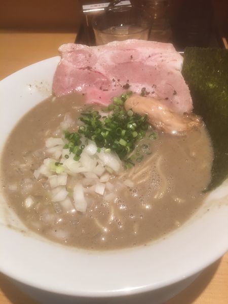 「濃厚牡蠣煮干し中華そば」@麺屋 まほろ芭の写真