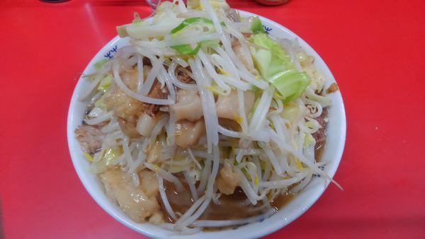 「小ラーメン　麺半分」@ラーメン二郎 松戸駅前店の写真