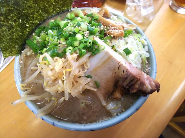 「豚骨魚介ラーメン　950円」@MENYA 食い味の道有楽の写真