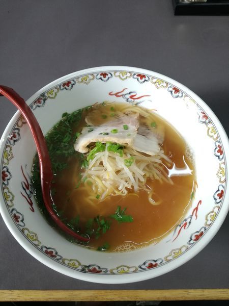「ラーメン：200円」@大阪飯店の写真