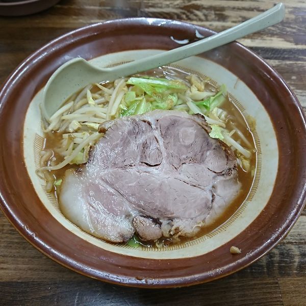 「特製みそラーメン 860えん」@ラーメン 東横 笹口店の写真