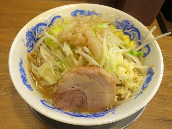 「ラーメン・並 ６８０円 ※アブラ・ニンニク少し」@ジャンクガレッジ 深谷店の写真