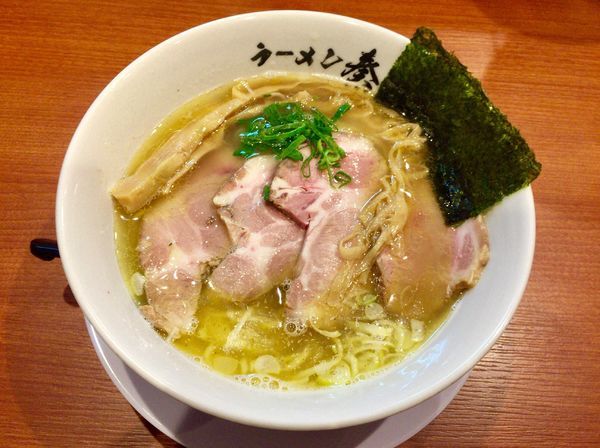 「数量限定 しおラーメンwithチャーシューまし」@ラーメン 奏の写真
