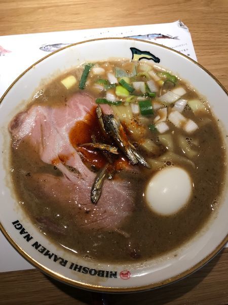 「すごい煮干ラーメン」@すごい煮干ラーメン凪 田町店の写真