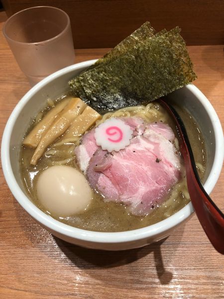 「特製煮干中華そば」@煮干中華そば 鈴蘭 新宿店の写真