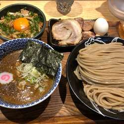 つけ麺並 特選全部トッピング